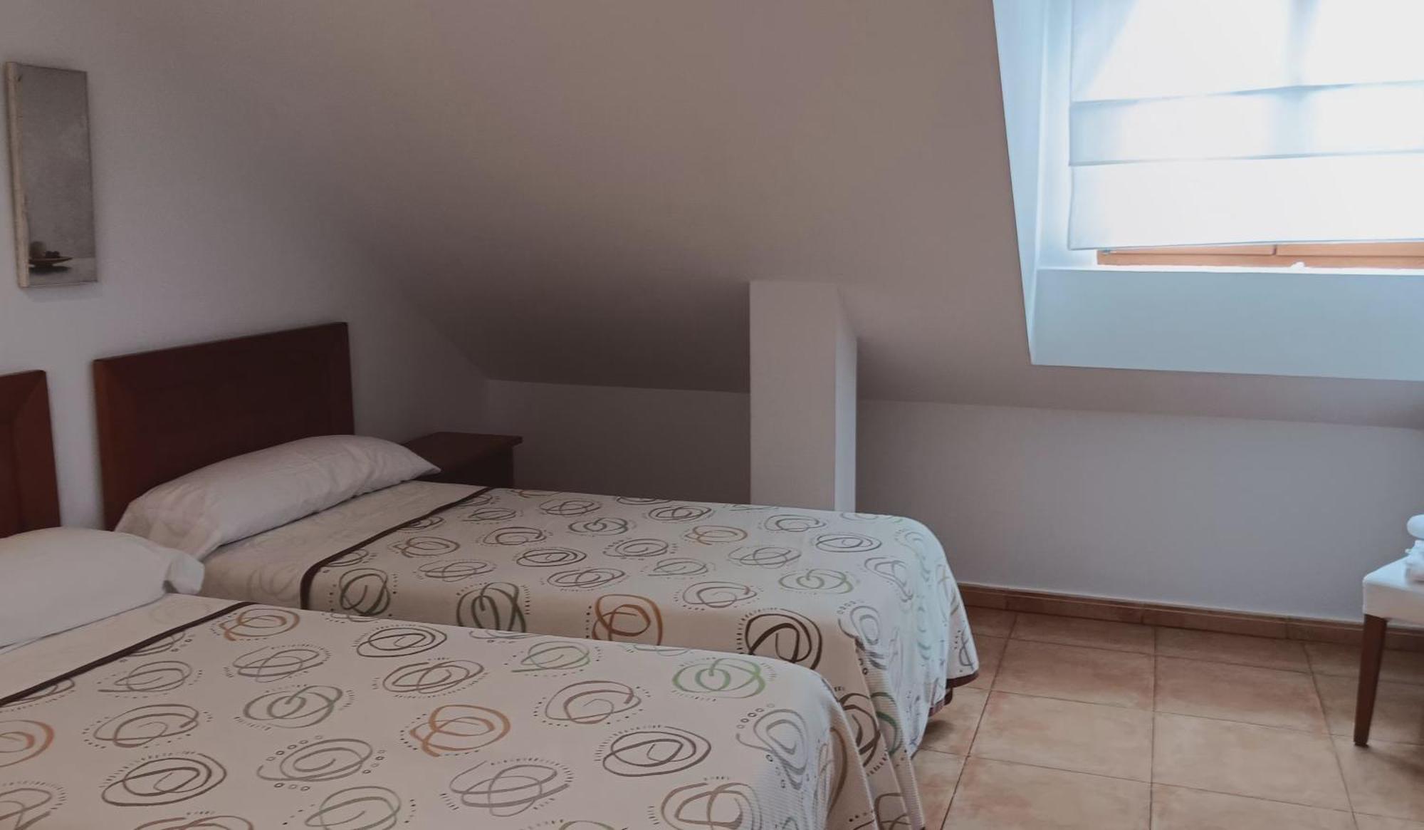 Pension Dona Lubina Finisterre Exteriör bild